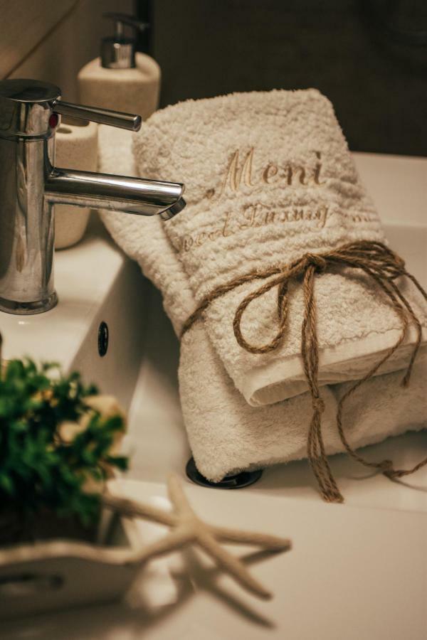 Meni Sweet Luxury Home Vólosz Kültér fotó